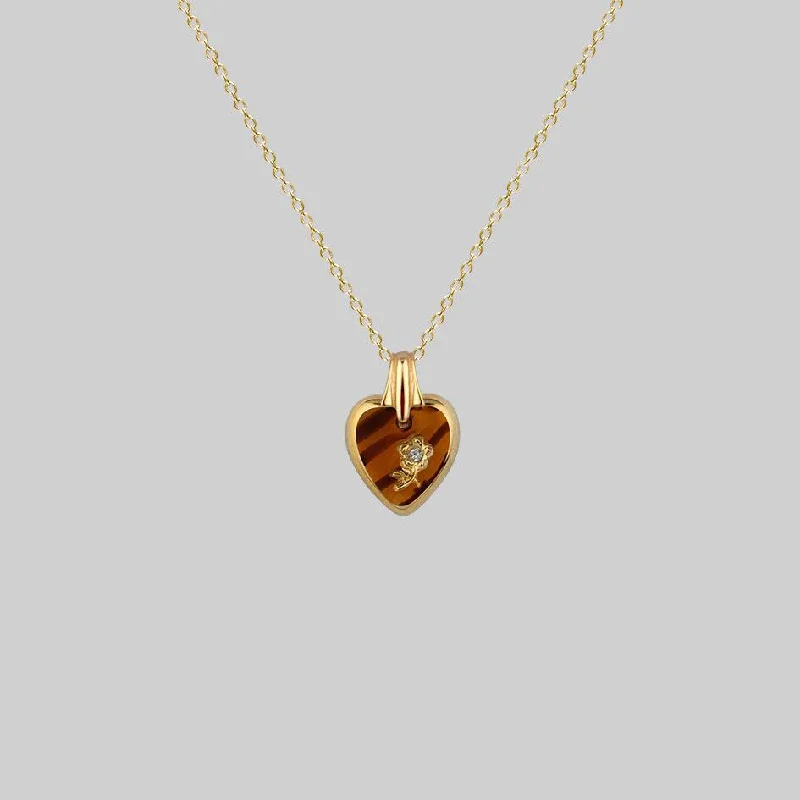 DOROTHY. Vintage Glass Heart Engraved Rose Pendant Necklace