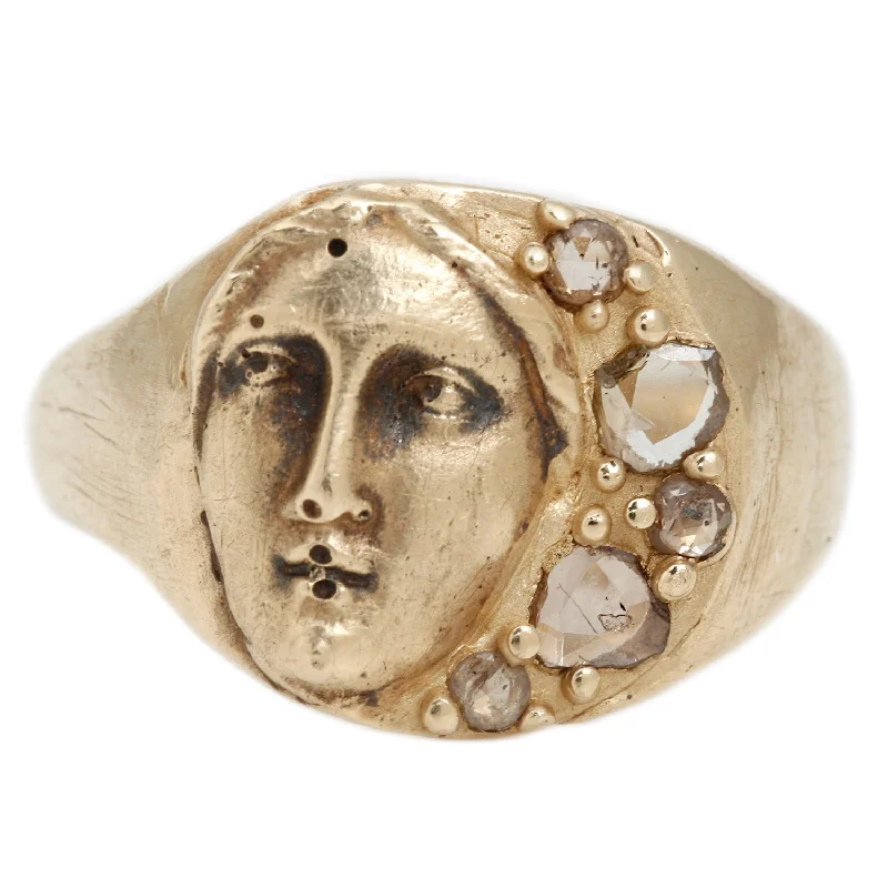 Dreams Of The Pythia Ring