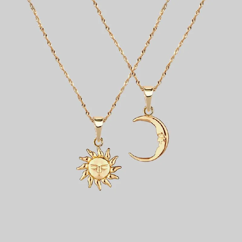 ELIN. Sun & Moon Layering Necklaces - Gold