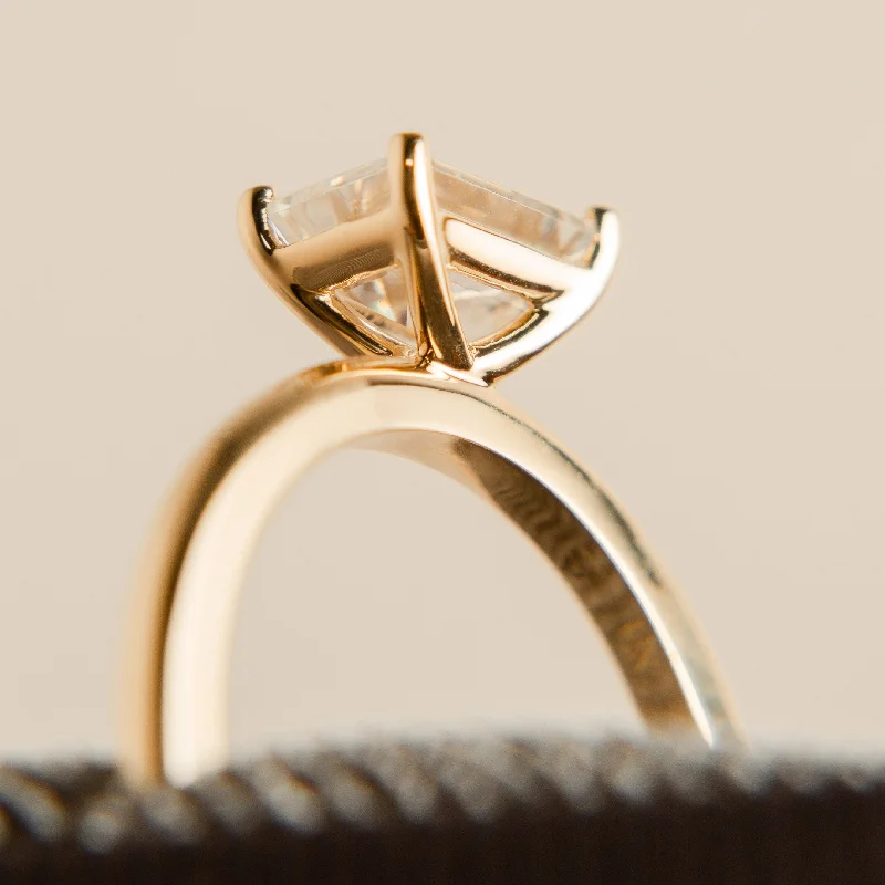 Classic Diamond Cypress Ring