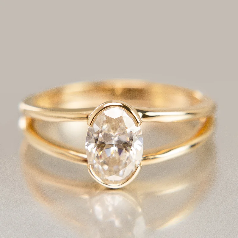 Classic Diamond Willow Ring