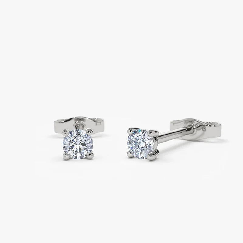 14K White Gold / 0.12 ctw (Pair)