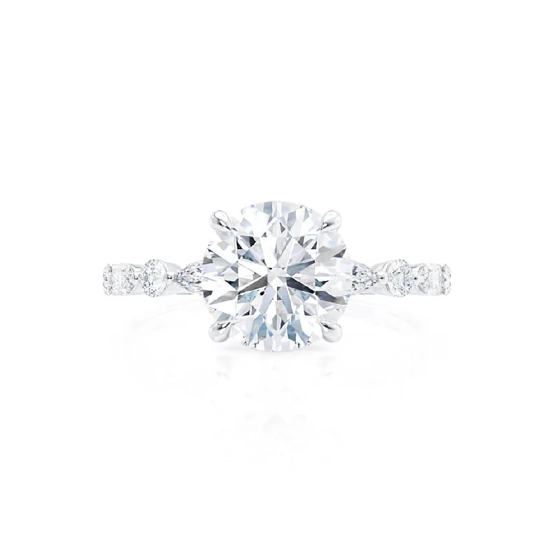 ALLURE - Round Lab Diamond 950 Platinum Scatter Ring