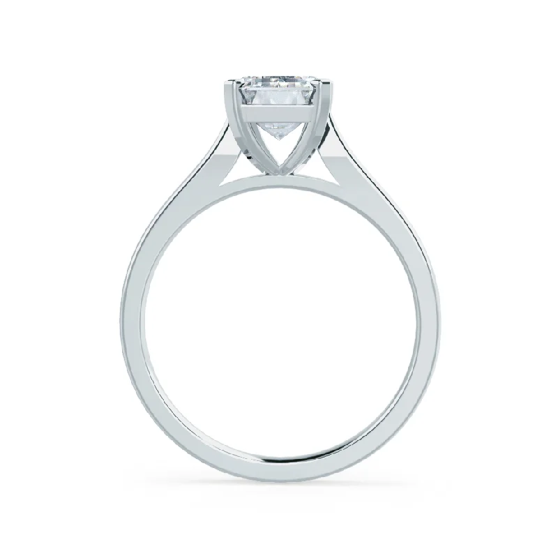 FLORENCE - Emerald Lab Diamond Platinum Solitaire