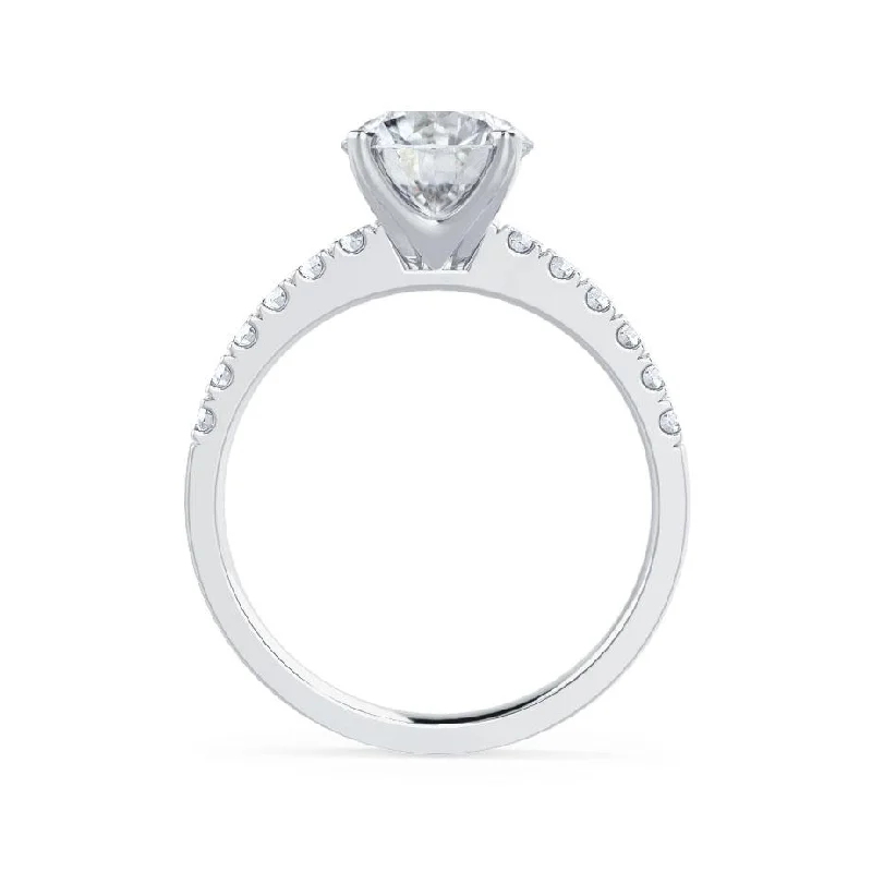 GISELLE - Round Lab Diamond 950 Platinum Solitaire Ring