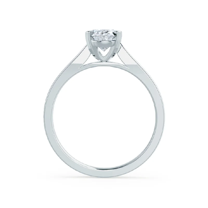 ISABELLA - Oval Lab Diamond 950 Platinum Solitaire