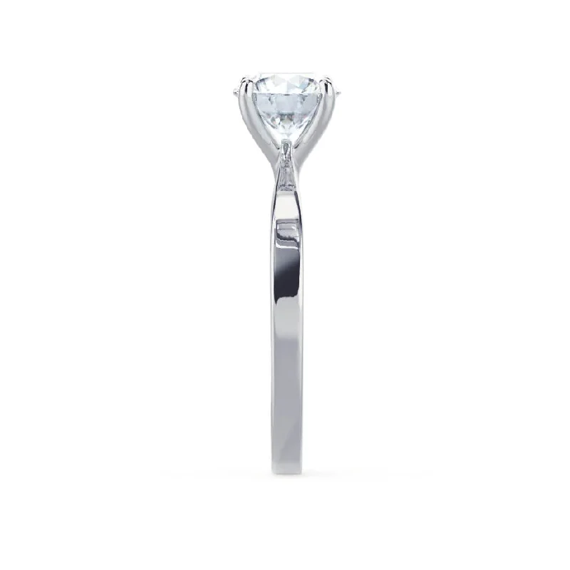 LOTTIE - Round Lab Diamond 4 Claw Solitaire Platinum