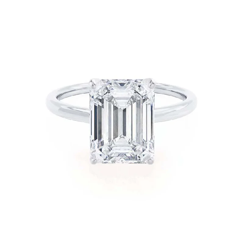 LULU - Emerald Lab Diamond Platinum Petite Solitaire