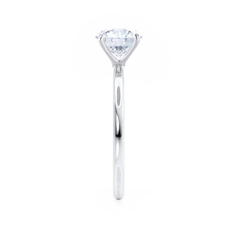 LULU - Round Lab Diamond 950 Platinum Solitaire Ring