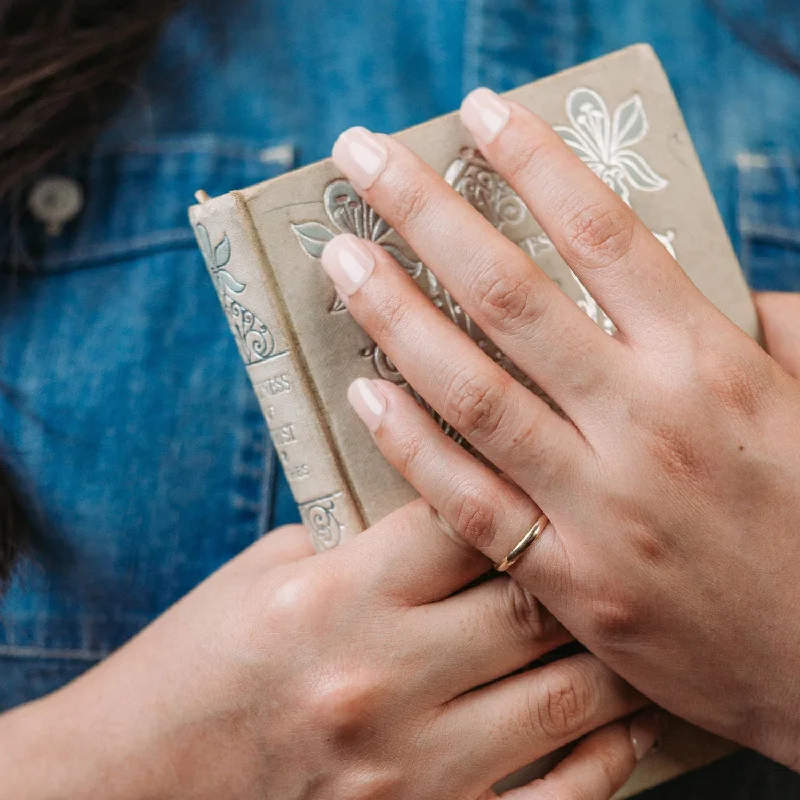 The Meridian | 2mm Women's Yellow Gold Stacking Ring