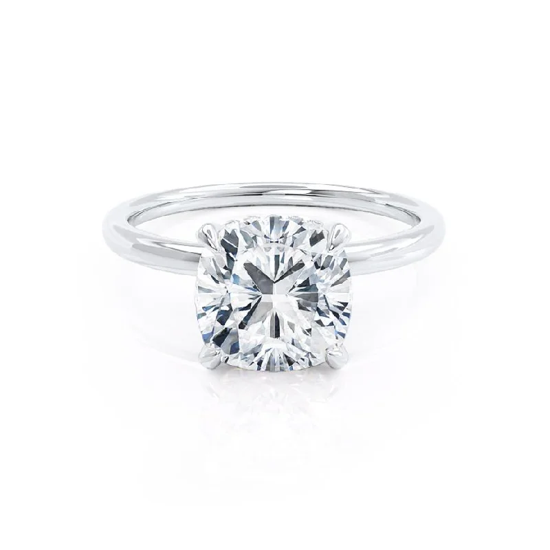 PARIS - Cushion Lab Diamond Platinum Hidden Halo