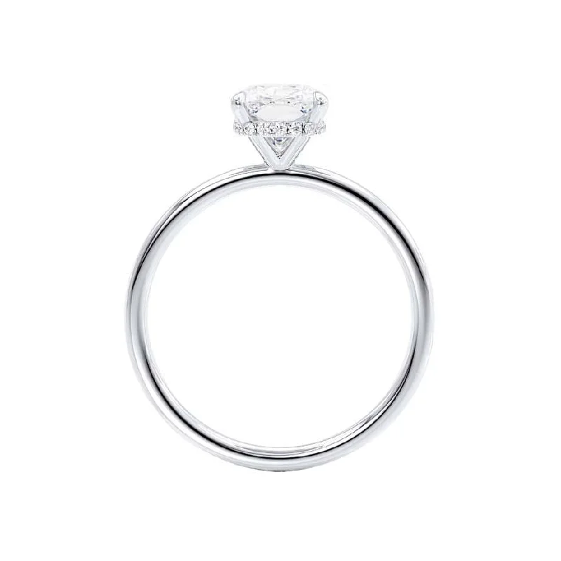 PARIS - Oval Lab Diamond Platinum Hidden Halo